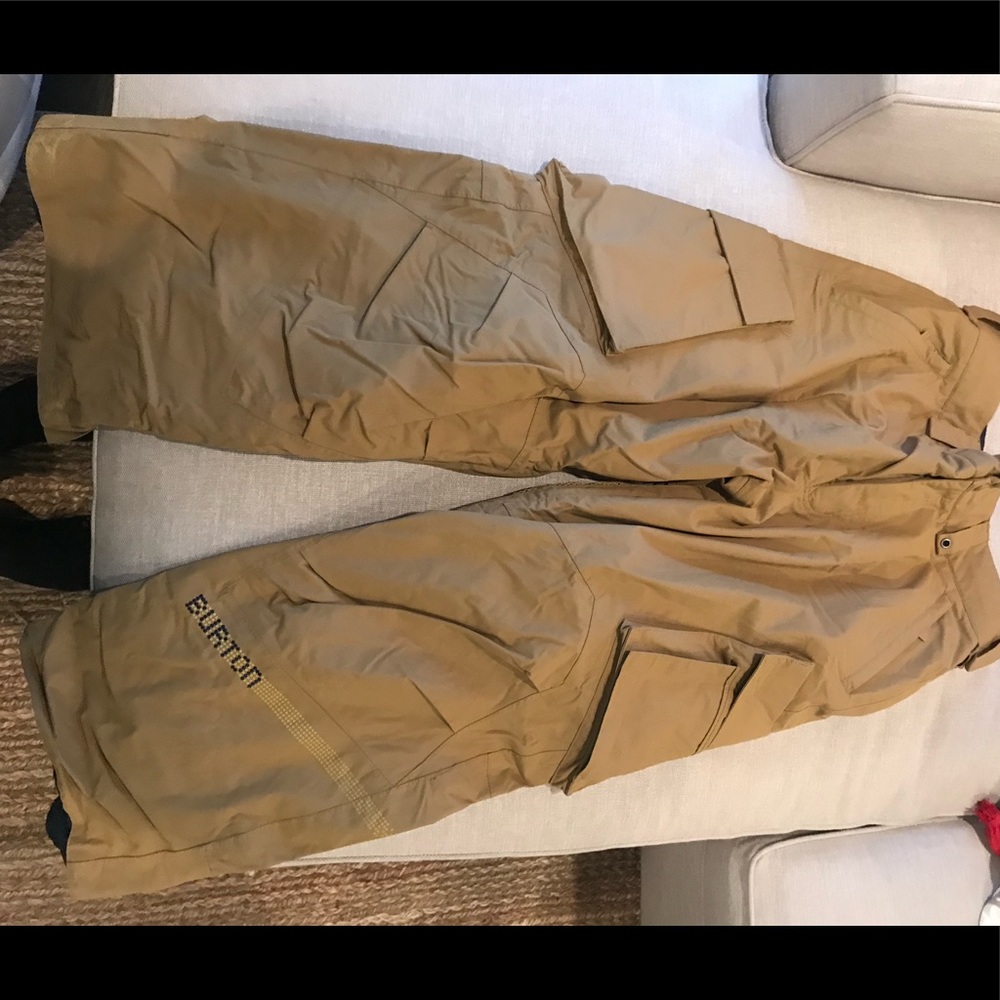 Burton cargo snow pants Size M